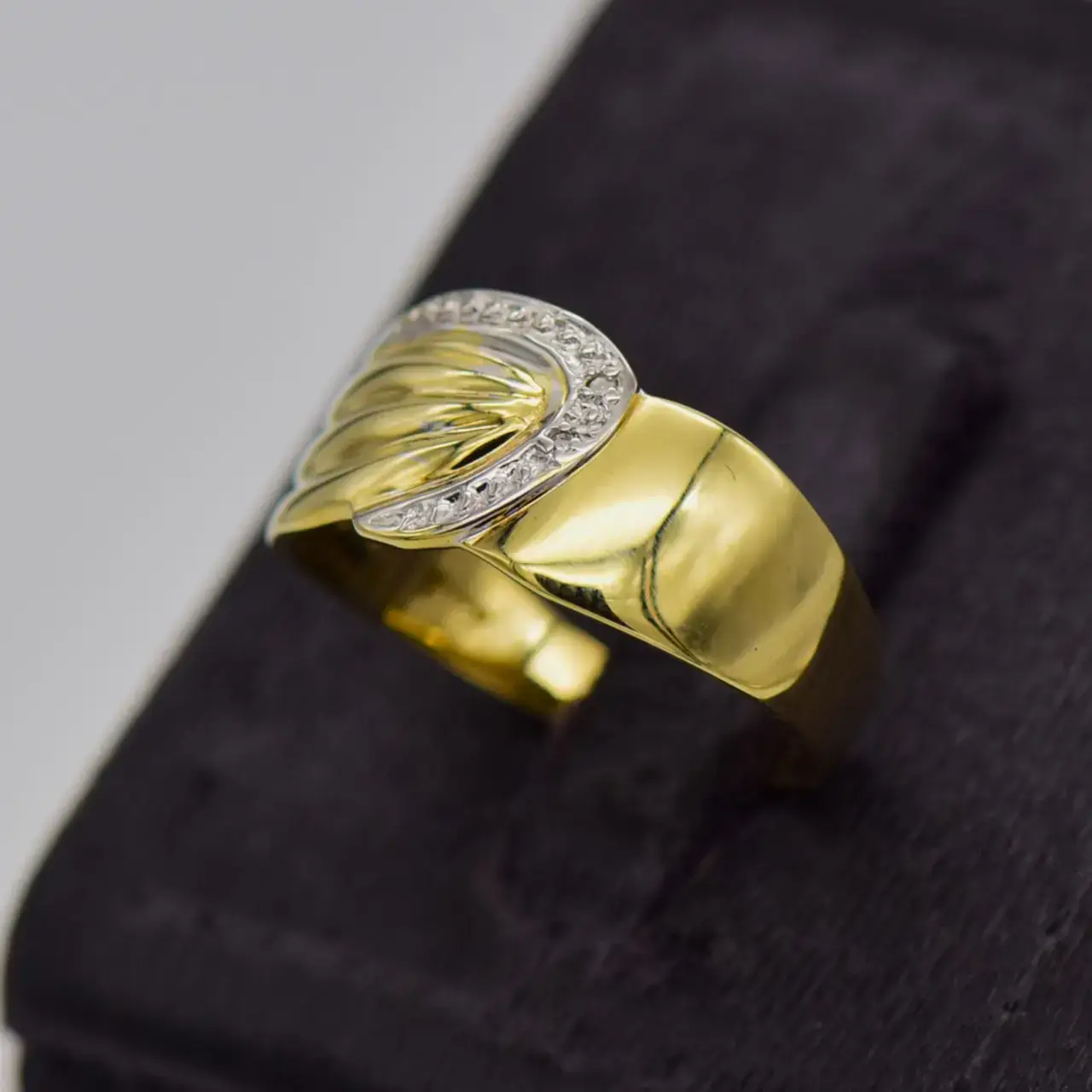 9ct Yellow Gold Dress Ring  - Thumbnail 3
