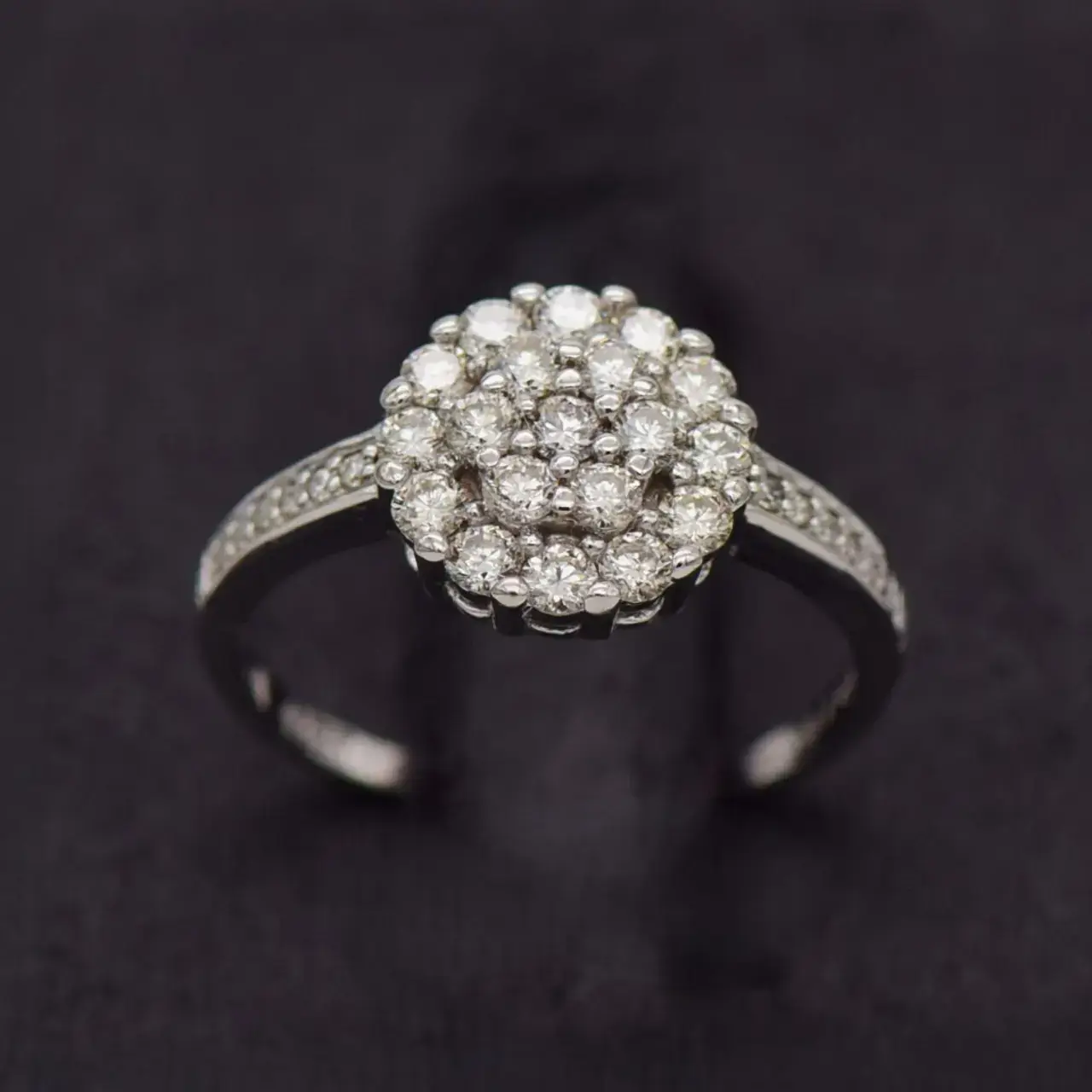 18ct White Gold Engagement Ring  - Thumbnail 1