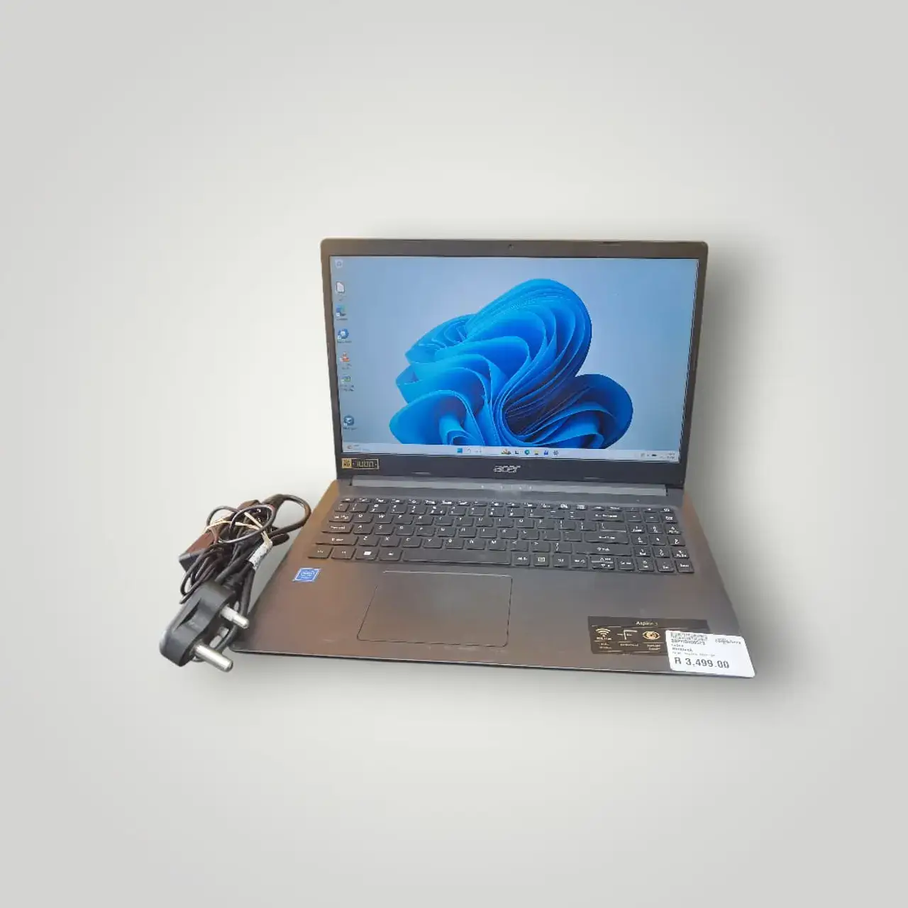 Acer Aspire A315-34 - Thumbnail 2