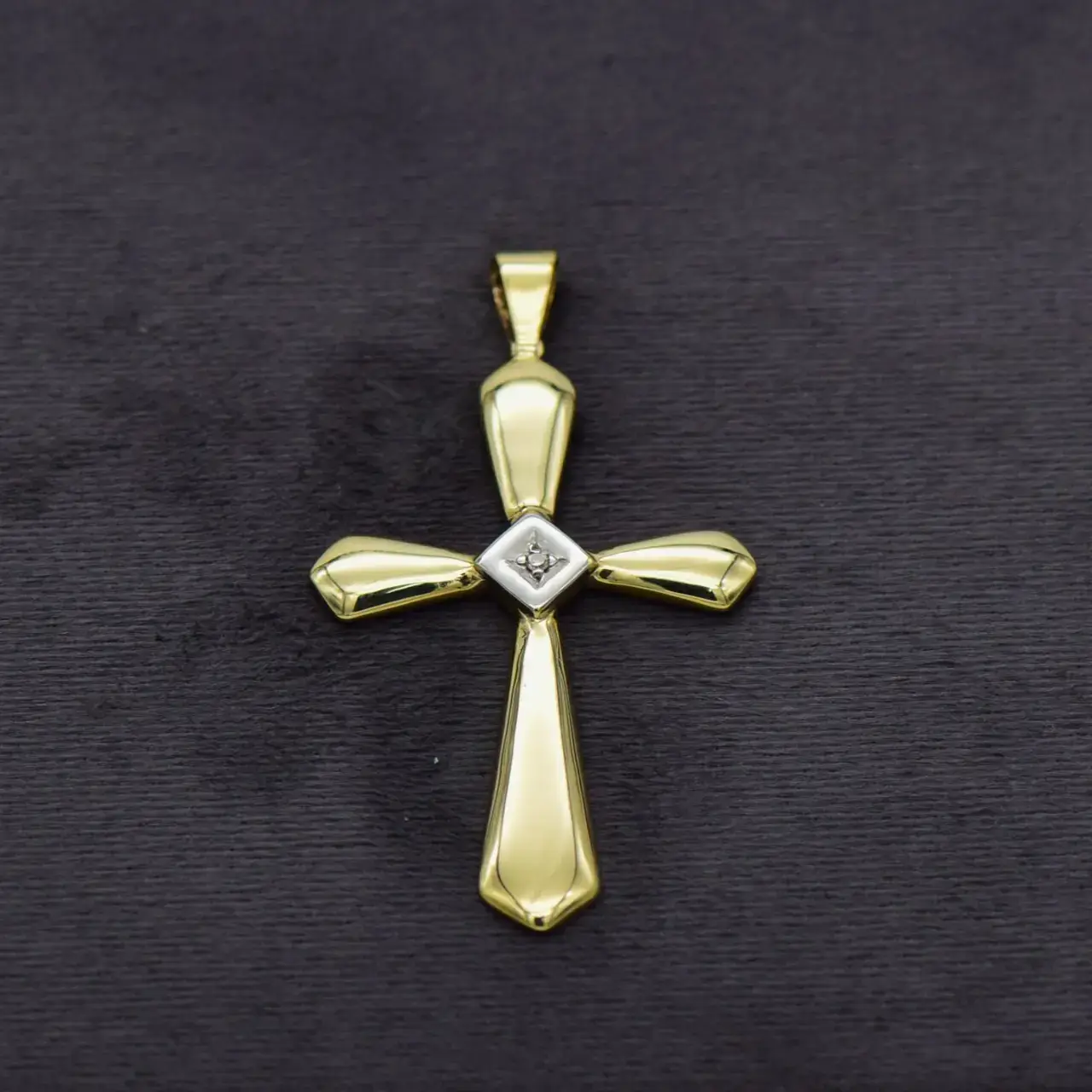 9ct Yellow Gold Cross Pendant  - Thumbnail 1