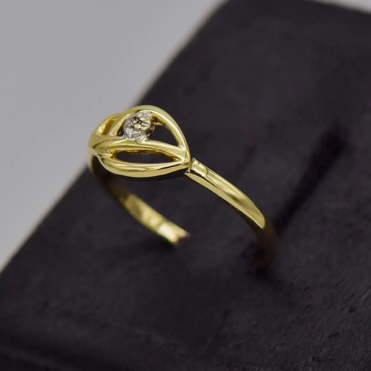 9Ct Yellow Gold Dress Ring  - Thumbnail 3