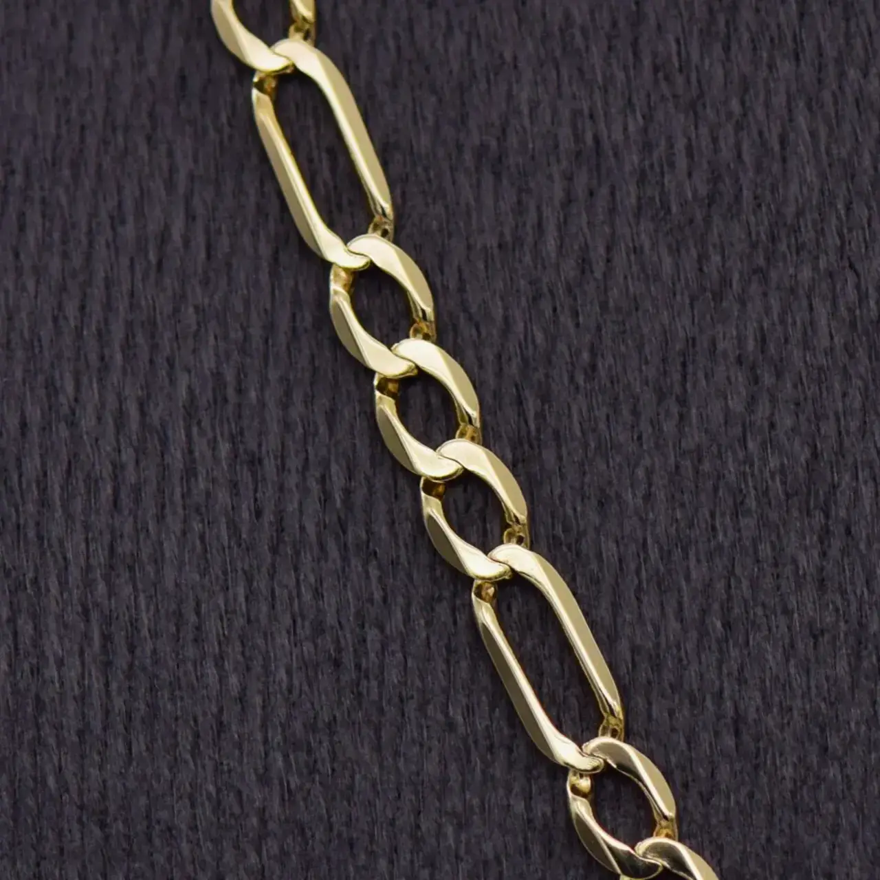 9ct Yellow Gold Chain [Figaro-Link] - Thumbnail 2