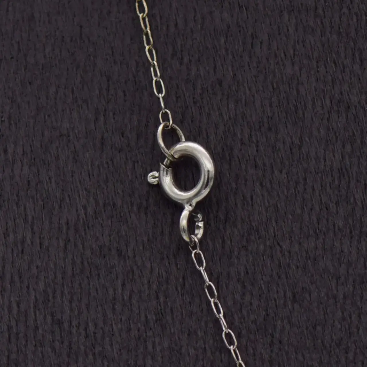 18ct White Gold Chain & Pendant  - Thumbnail 3