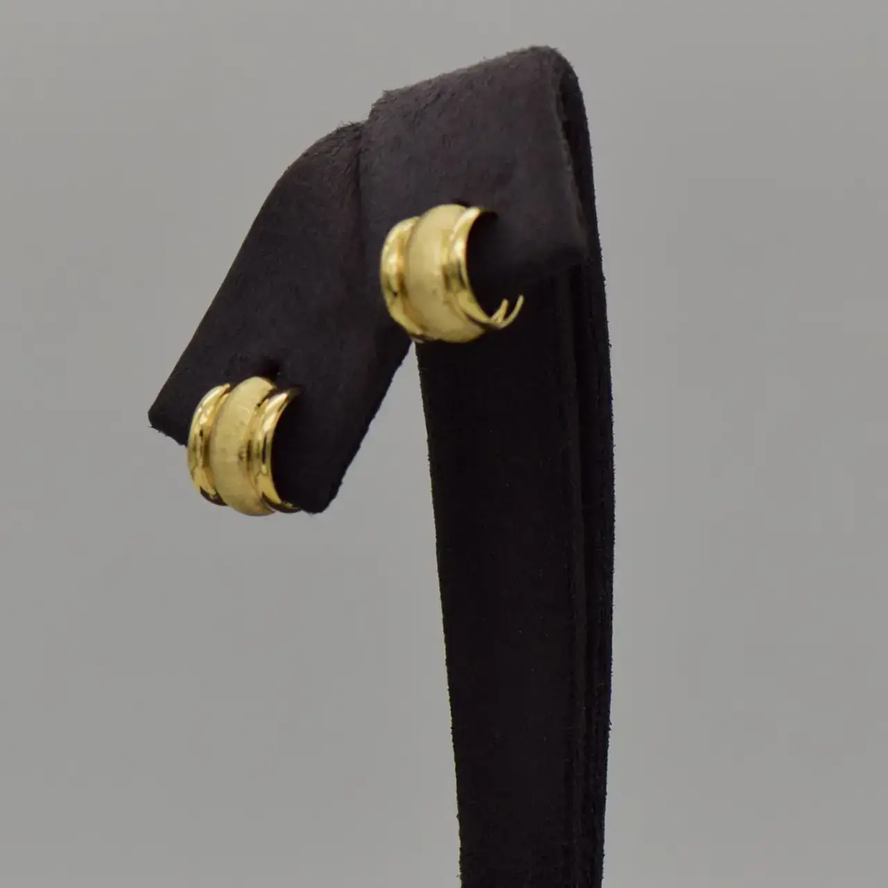 9ct Yellow Gold Hoop Earrings  - Thumbnail 1