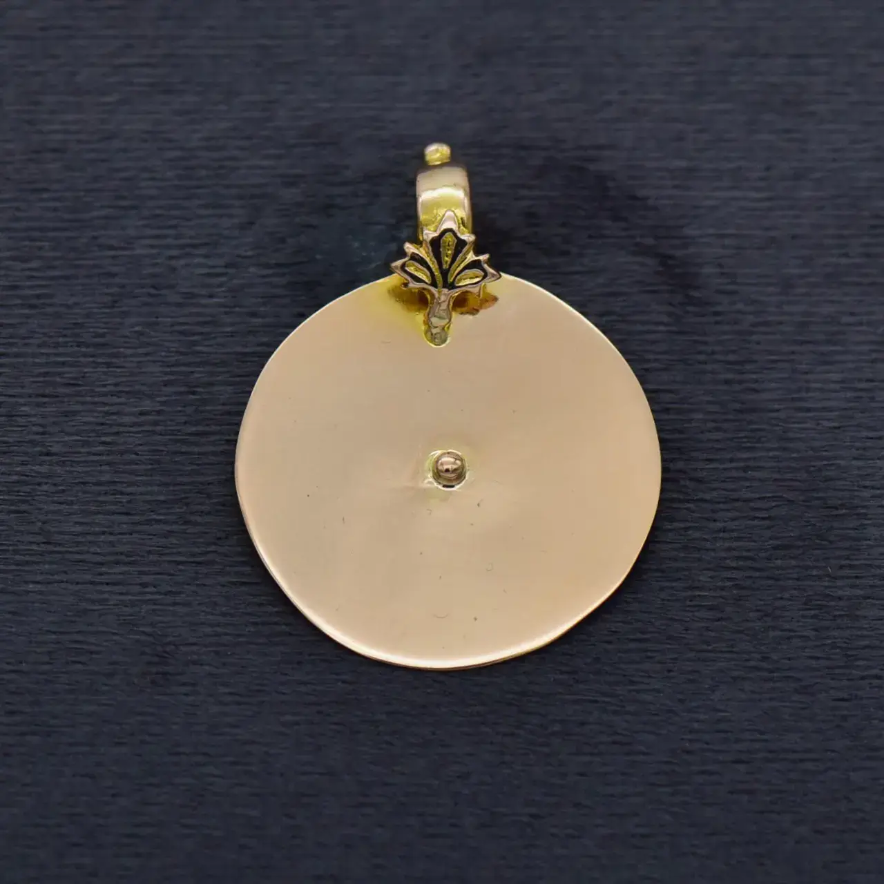 18Ct Yellow Gold Pendant - Thumbnail 1