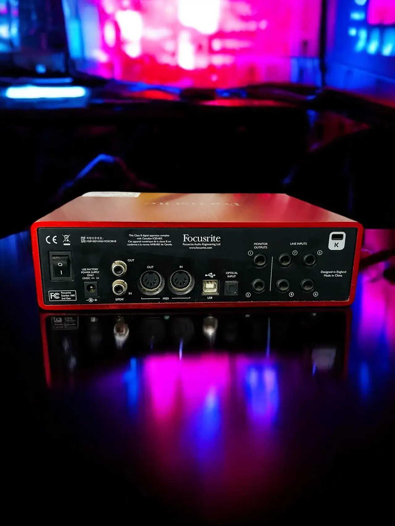 Focusrite Scarlett 18I8 2Nd Gen Usb Audio Interface - Thumbnail 1