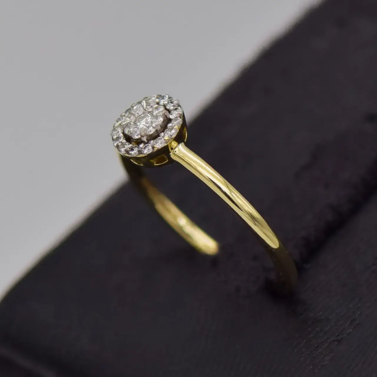 9ct Yellow Gold Dress Ring  - Thumbnail 7