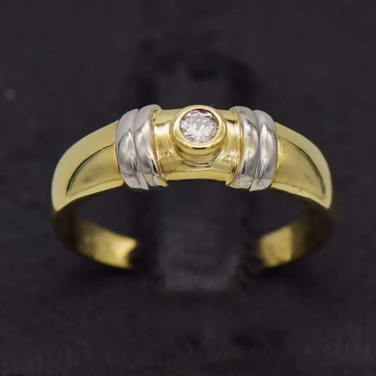 9ct Yellow Gold Dress Ring  - Thumbnail 1