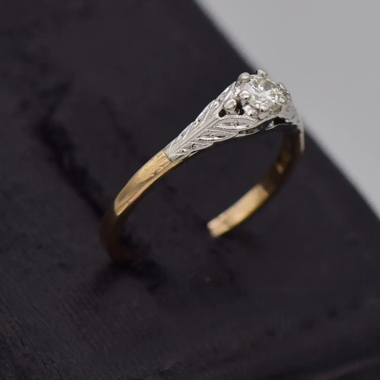 16ct Yellow Gold Engagement Ring  - Thumbnail 2