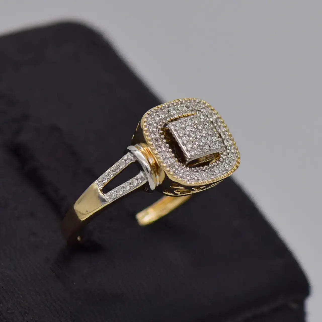 9ct Yellow Gold Dress Ring  - Thumbnail 2