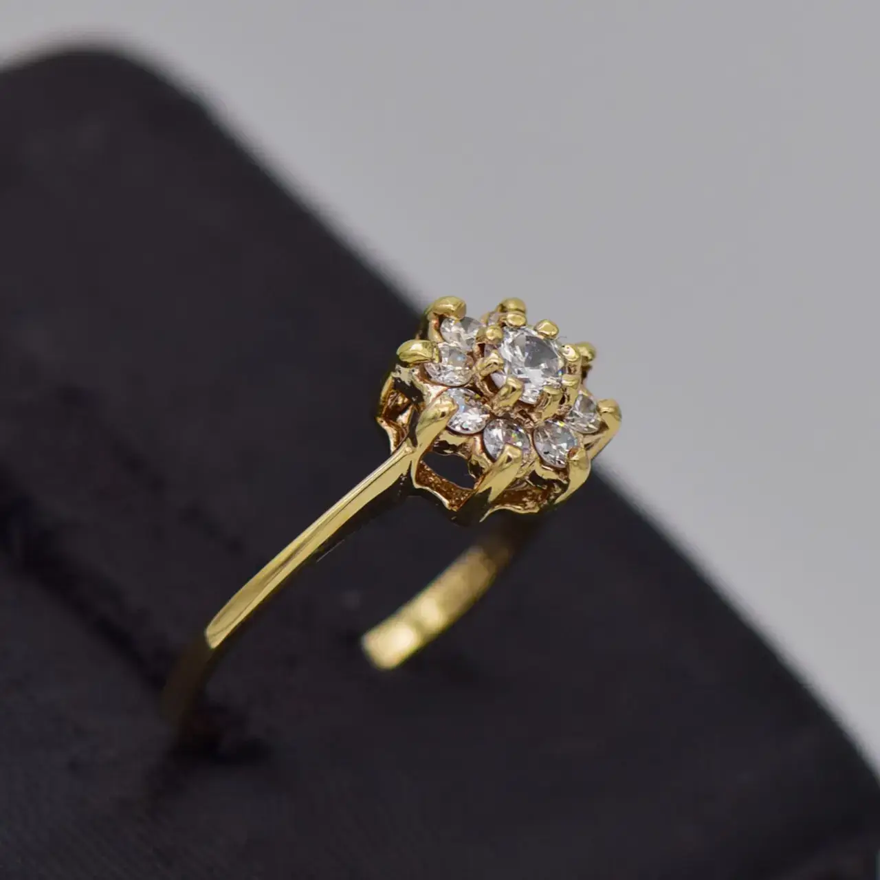 9ct Yellow Gold Dress Ring   - Thumbnail 2