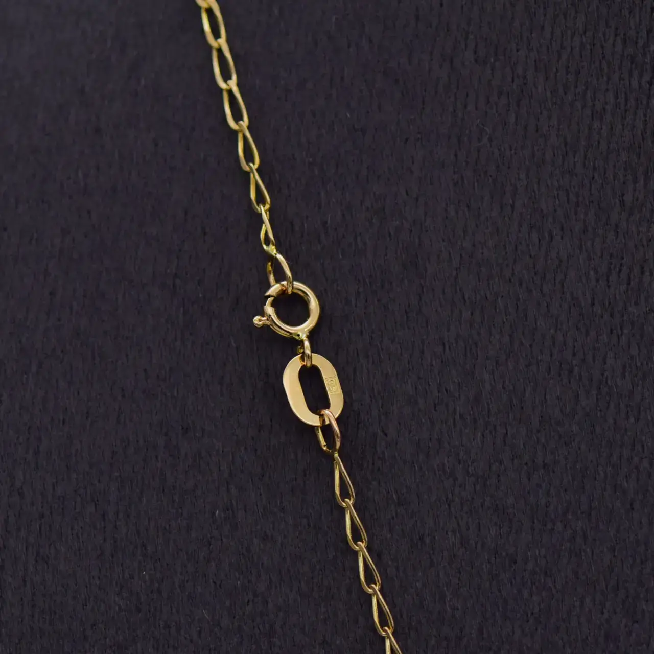 9ct Yellow Gold Chain [Curb - Link] - Thumbnail 3