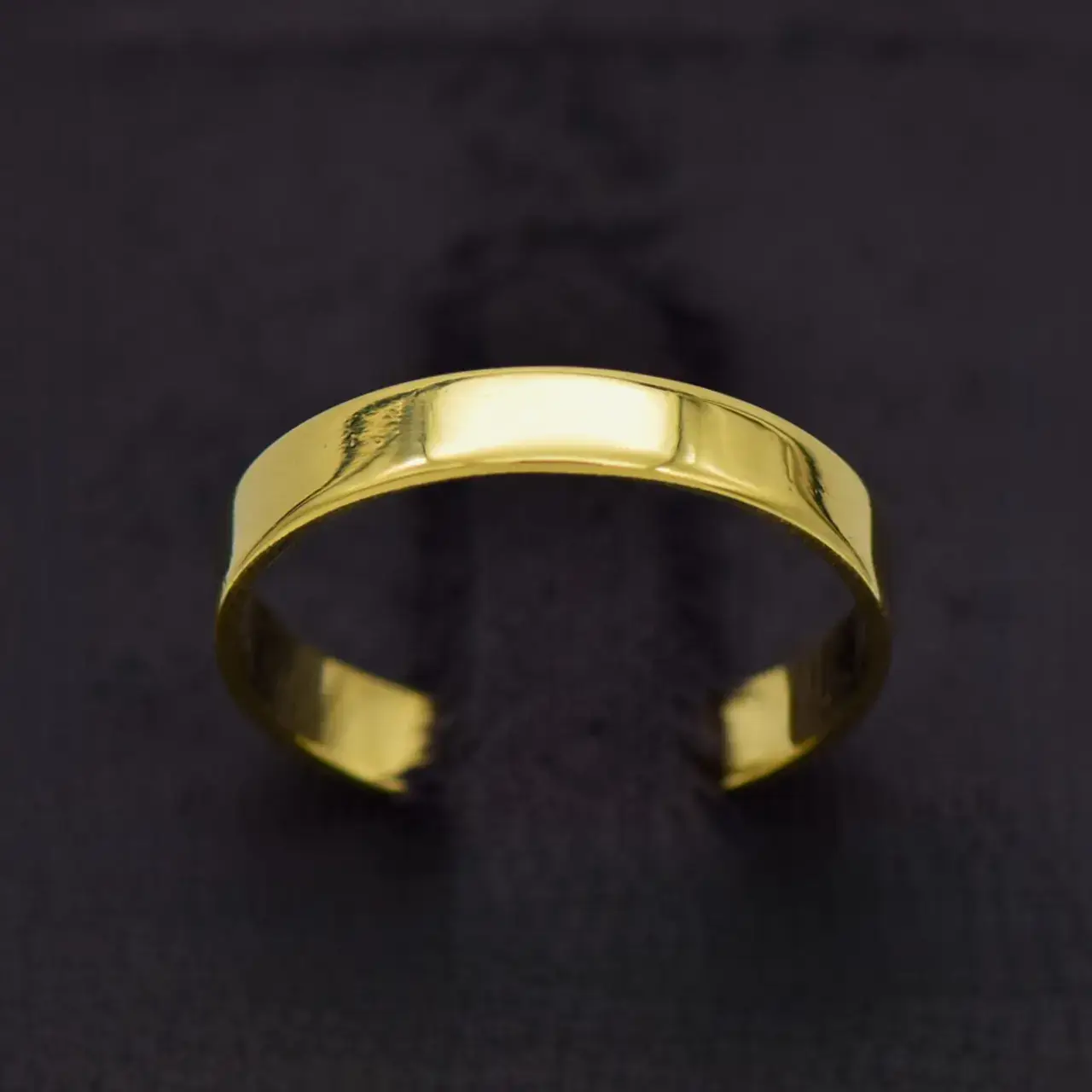 18ct Yellow Gold Wedding Band [Plain] - Thumbnail 1