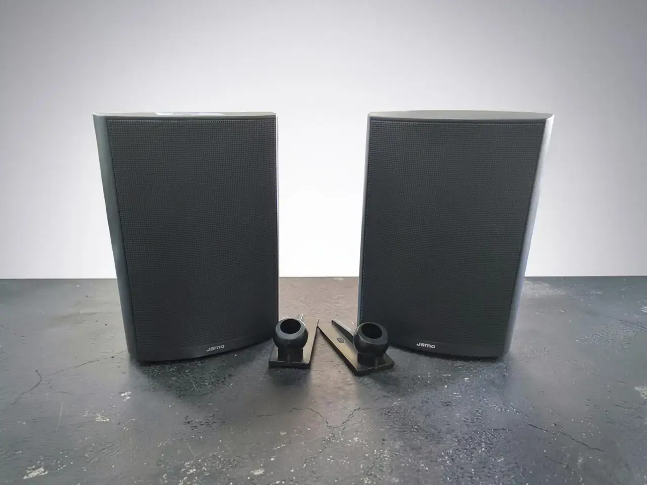 Jamo A345 I/O Outdoor Speakers - Thumbnail 1