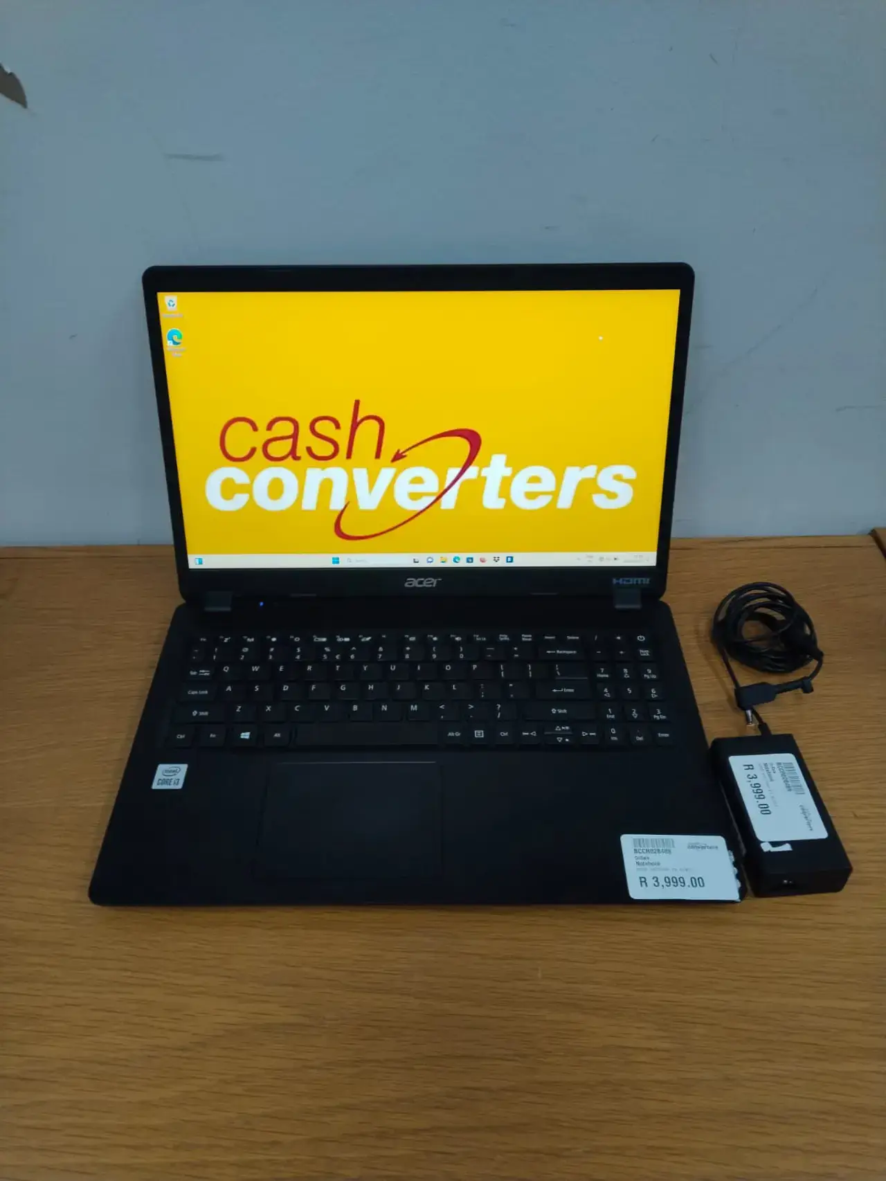 Acer Extends 15 N19c1 / I3 10Th Gen / 256 Gb / 8 Gb Ram - Thumbnail 1