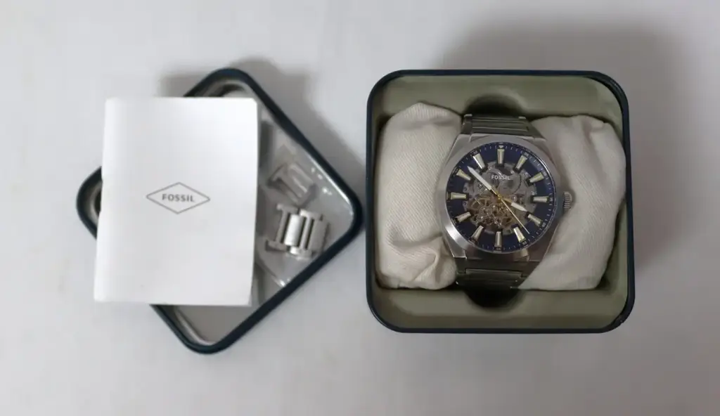 Fossil Me3220 Machine Mechanical Automatic Watch - View 3