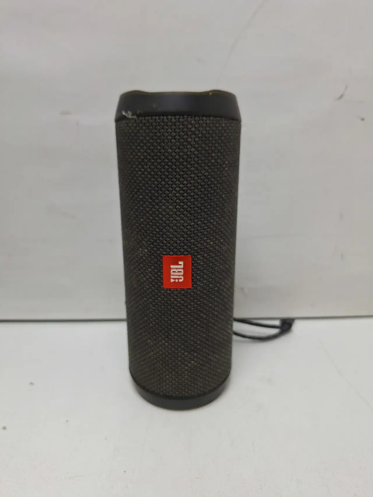 Jbl Flip 2 Bluetooth Speaker | - Thumbnail 2