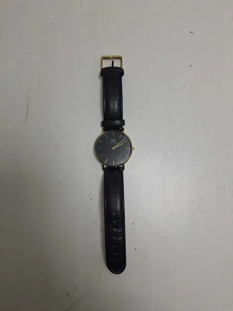 Daniel Wellington Men's Watch | Model: Kacacae08 - View 2