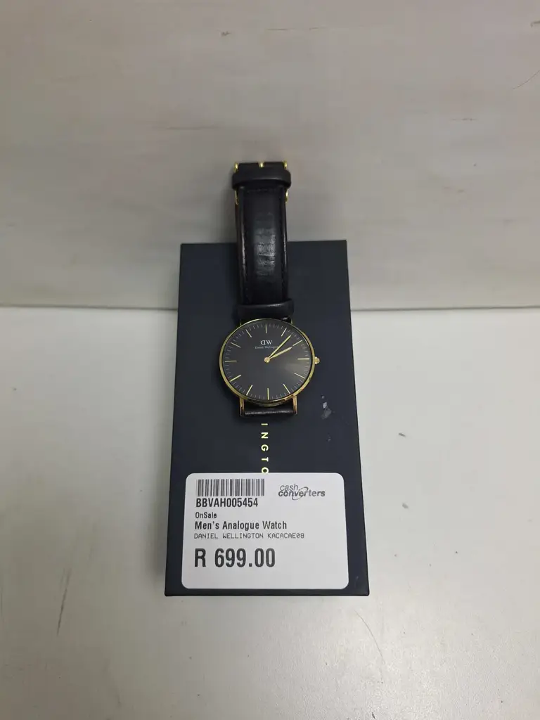 Daniel Wellington Men's Watch | Model: Kacacae08 - View 4
