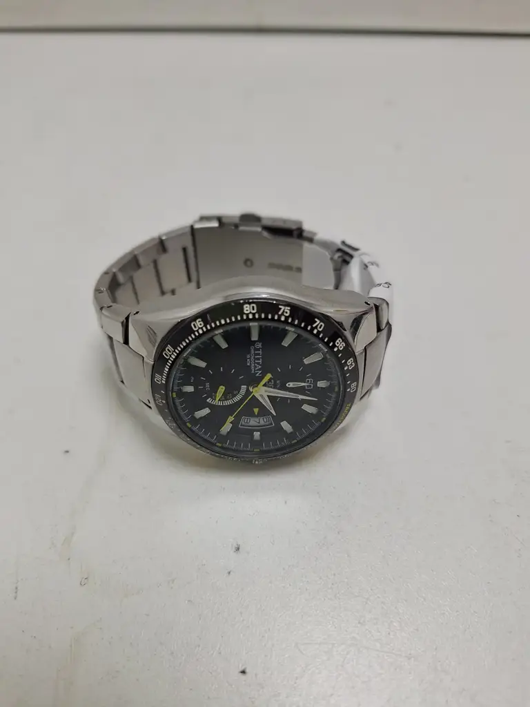 Titan Men's Watch | Model: 9211Sda | - View 3