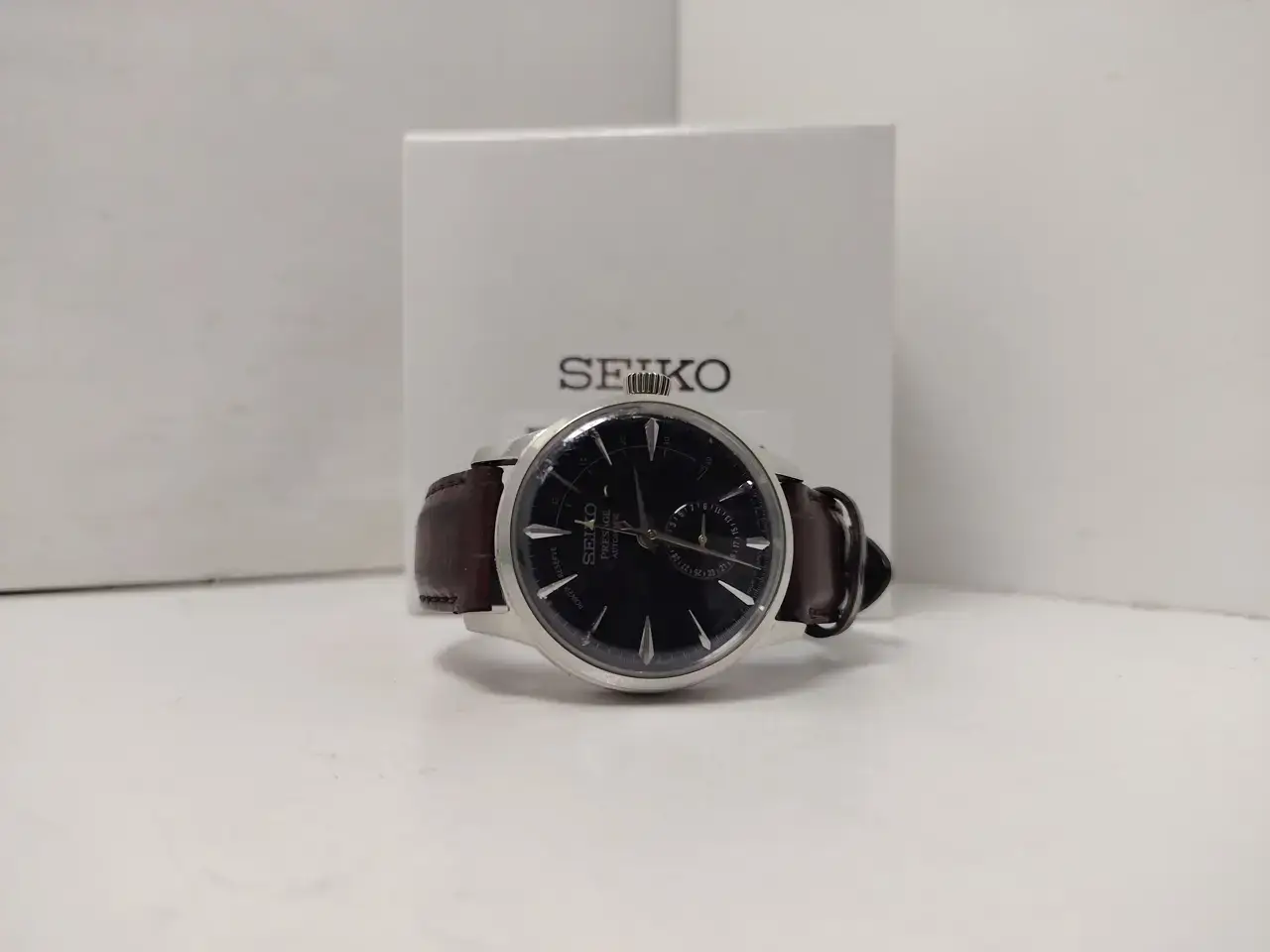 Seiko Men's Watch | 4R57-00E0 - Thumbnail 2